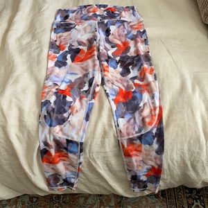 Fabletis leggings.